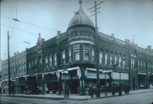 Hill Block Building - 1910