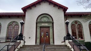 Entrance to Title Wave Bookstore