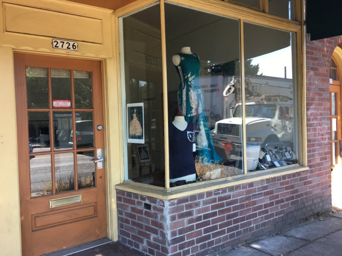 Storefront of Union Knot Gallery